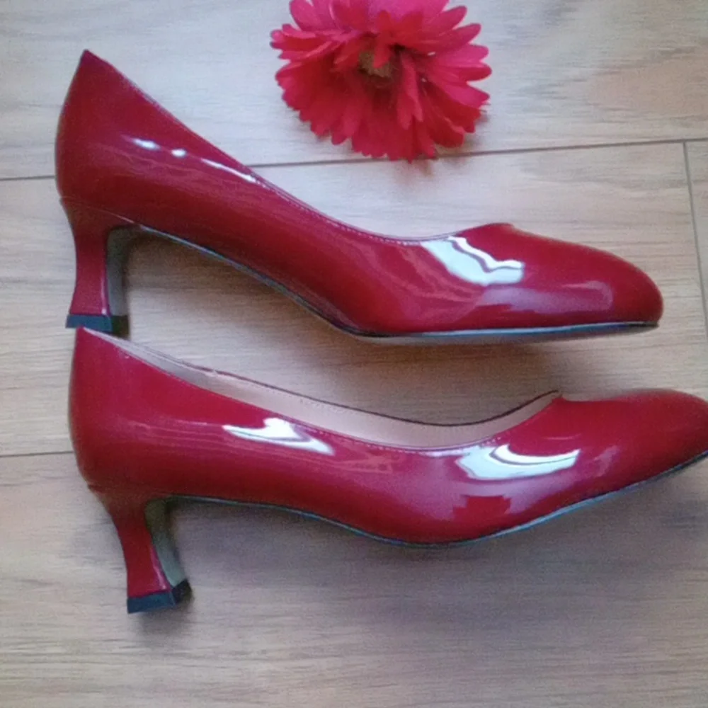 Skysterry | Rich Red Patent Heels - Picture 7 of 7